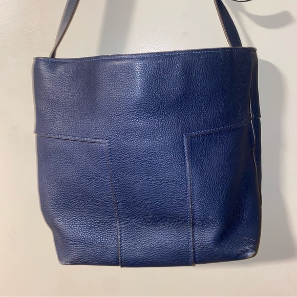 Tory Burch Block T Pebbled Hobo Bag Royal Navy - Picture 7 of 8